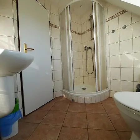 Pod Lipou בית אירוח